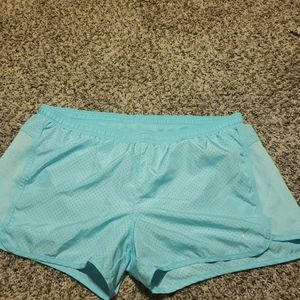 Old Navy active shorts
